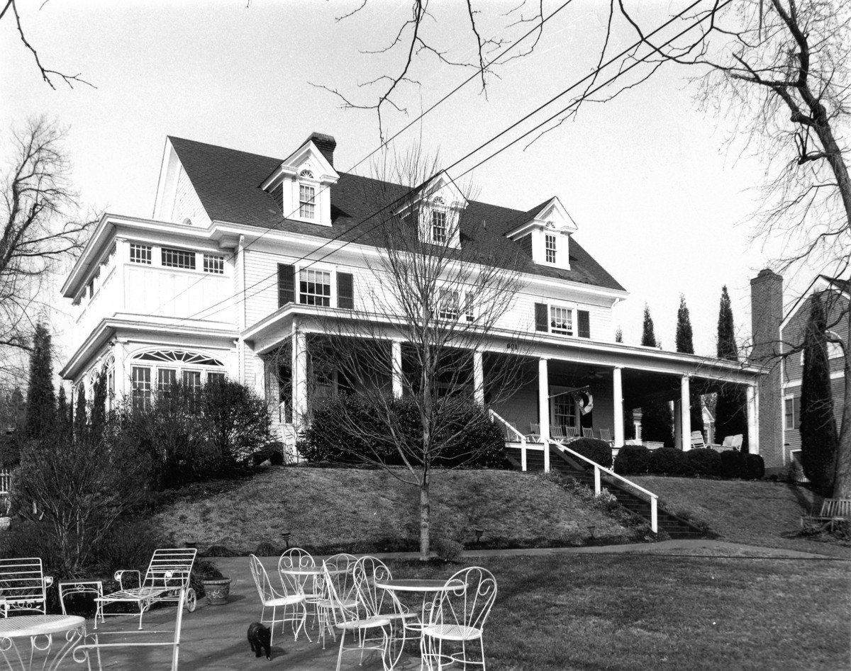 DHR Virginia Department of Historic Resources » 1290066 McVitty House