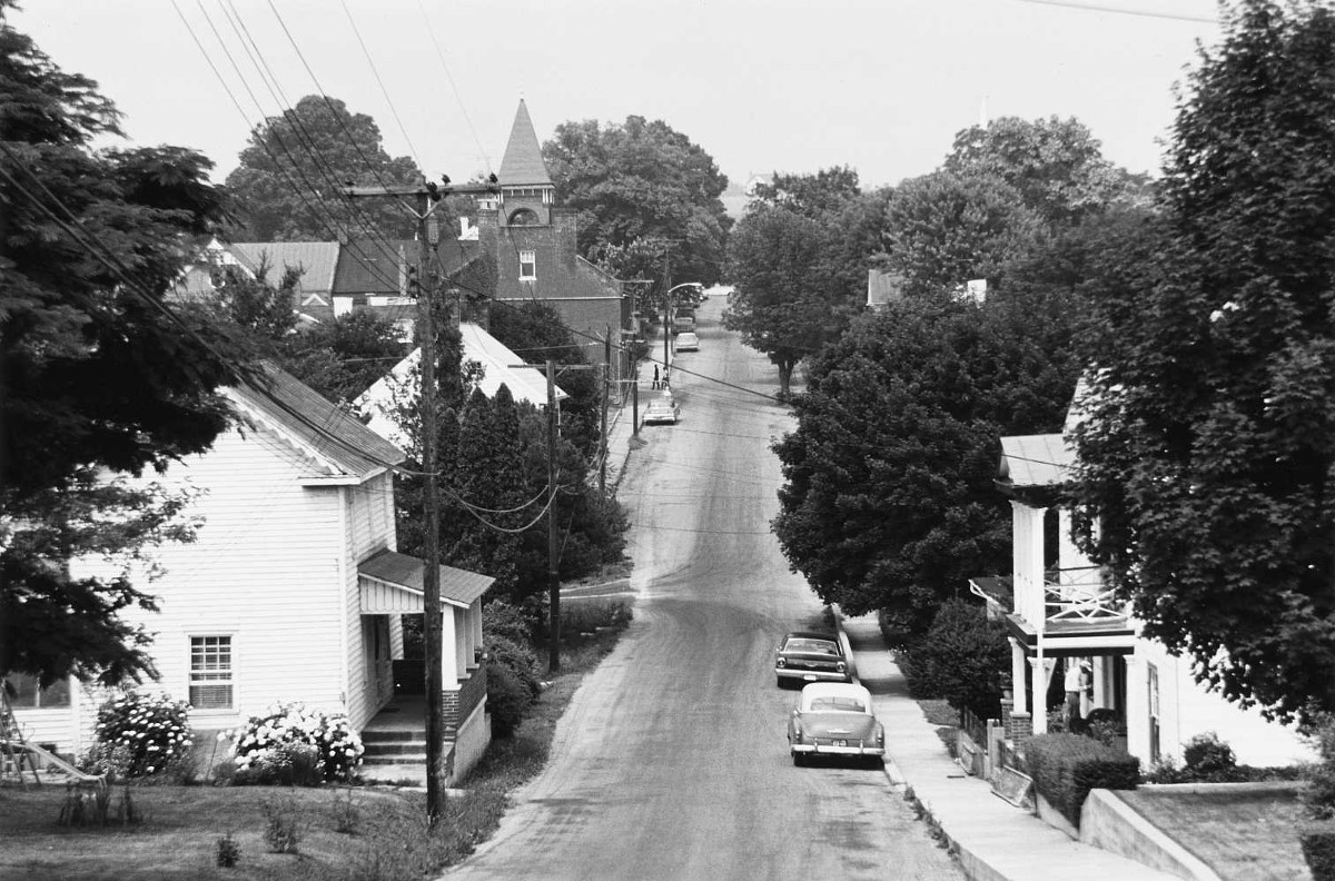 DHR Virginia Department of Historic Resources » 2180051 Fincastle