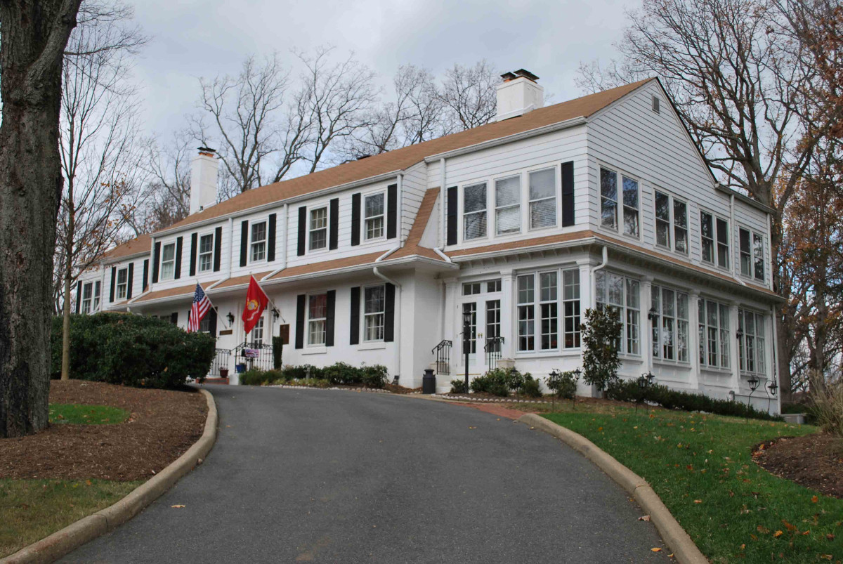 DHR Virginia Department of Historic Resources » 2870002 Commanding