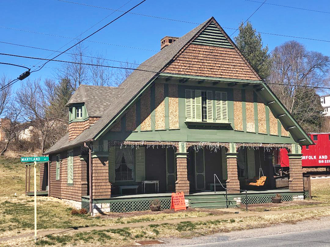 Shenandoah Land and Improvement Company Office (Stevens Cottage)