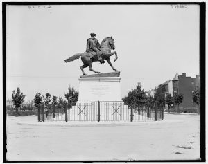 J. E. B. Stuart Monument, Stuart Circle, Monument Avenue, ca. 1906, looking west. The buildings on the right still stand. Courtesy Library of Congress.