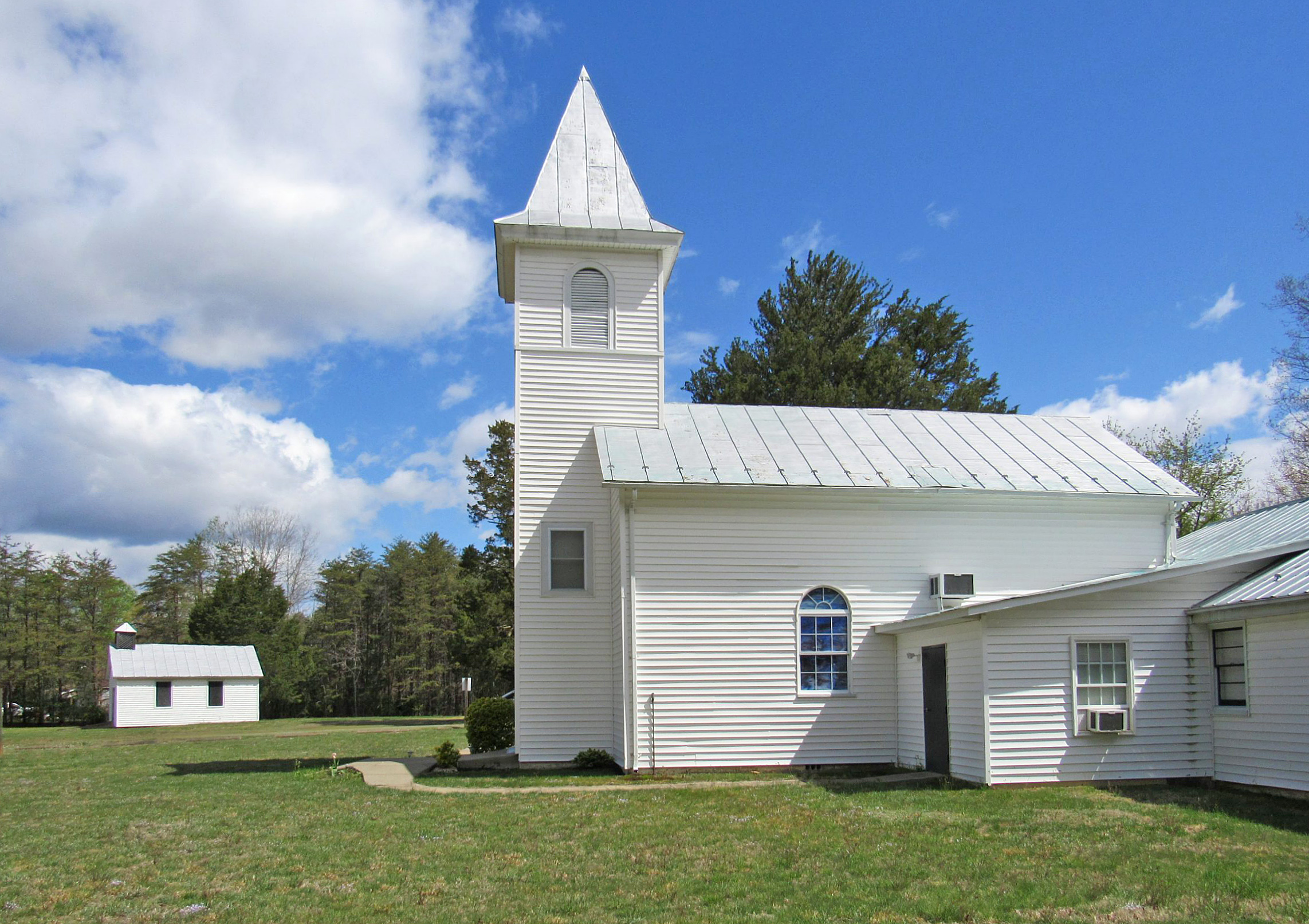 Silver Hill Baptist Church and School