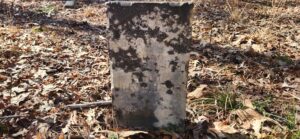 The headstone of Hearly Ester Seamans at State Line Cemetery