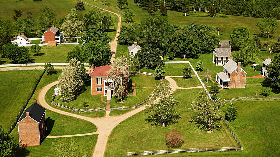 006-0033_Appomattox_Court_House_Ntnl_Historical_Park_NPS_DATE_aerial_view_VLR_Online