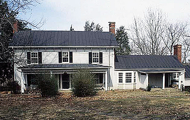 056-5008_TheHomeplace_1999_Exterior_Front_Elevation_VLR_online