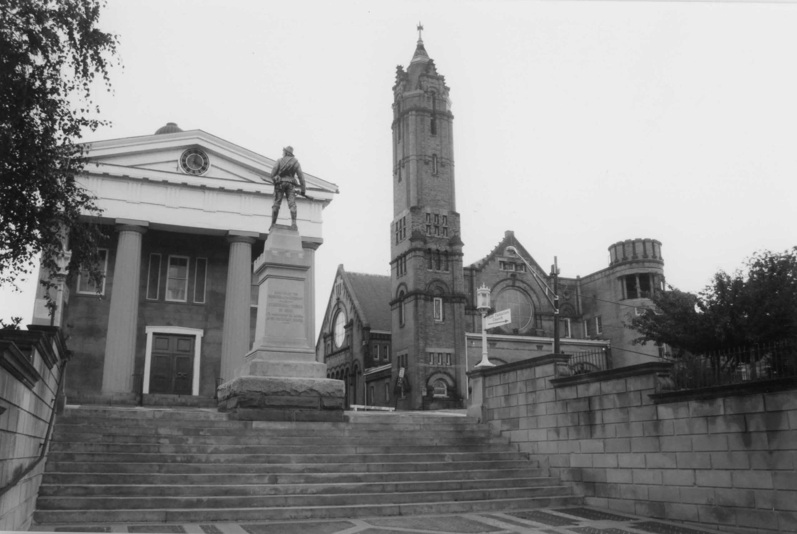 Monument Terrace (Old Courthouse, Confederate Monument, First Presbyterian Church). Photo credit: Alison Blanton, 2000