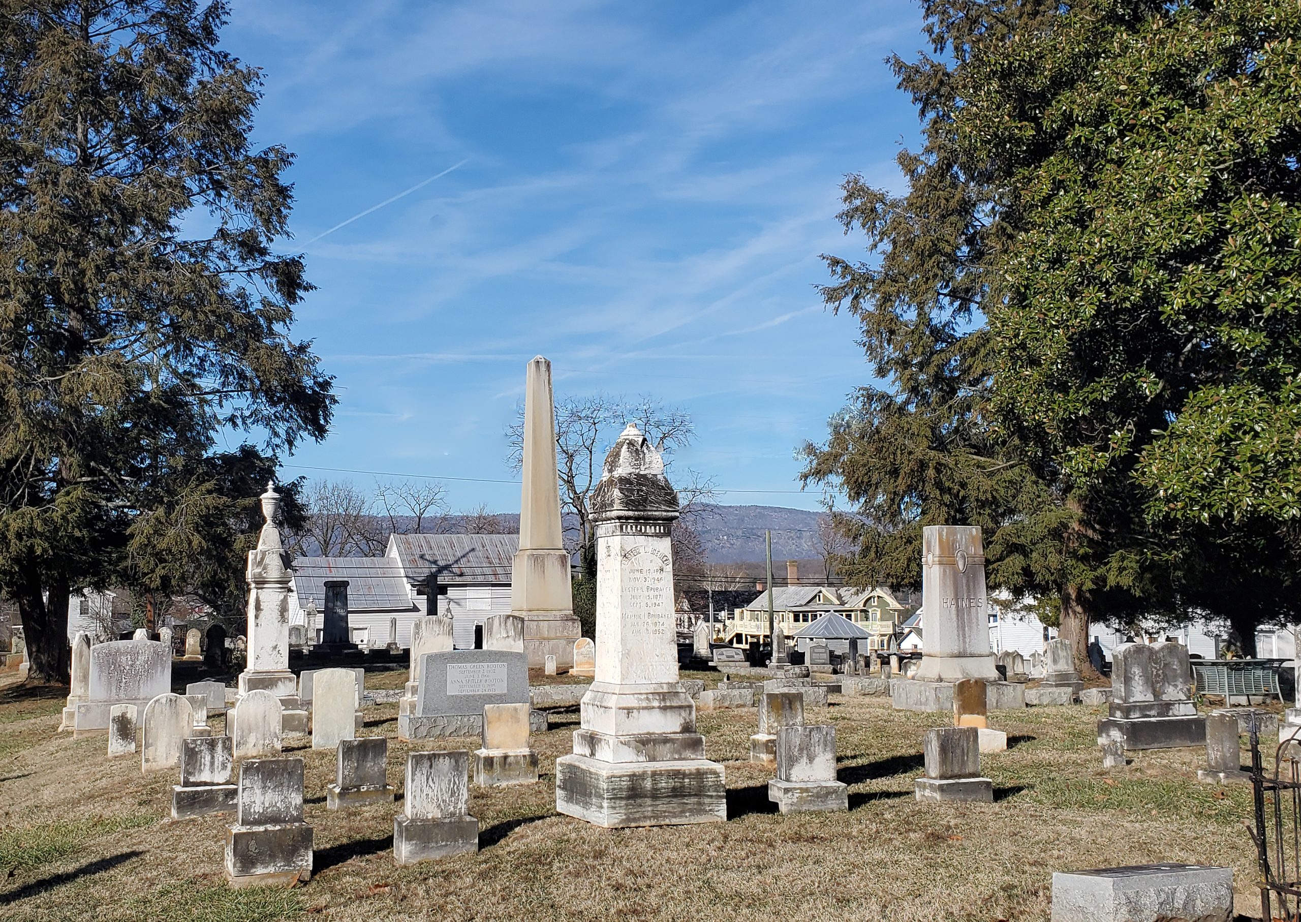 159-5013_Green_Hill_Cemetery_2021_view_VLR_Online-scaled