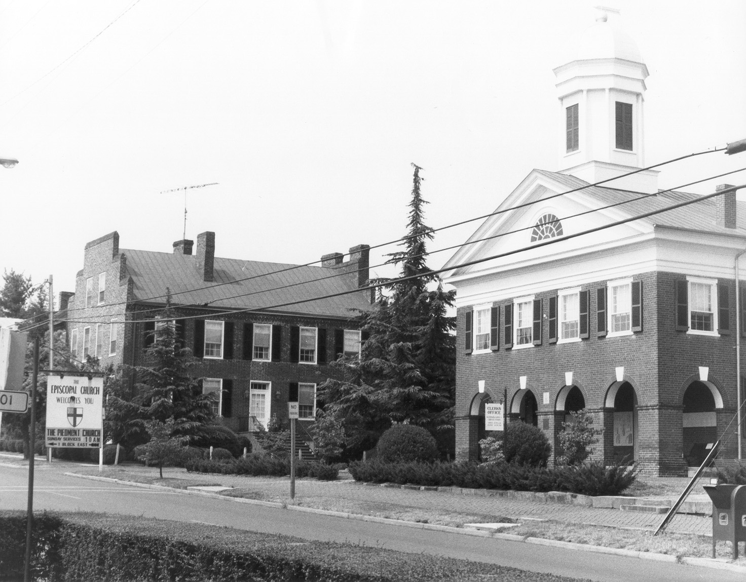 Tavern and Courthouse. Photo credit: Richard Cote/DHR, 1983