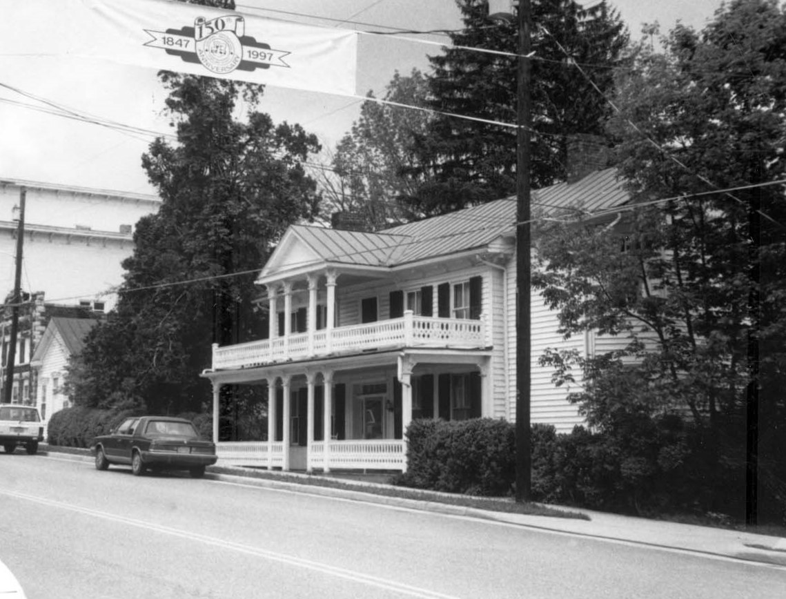 Law Office and House, Looking West. Photo credit: Jennifer Warner, 1997