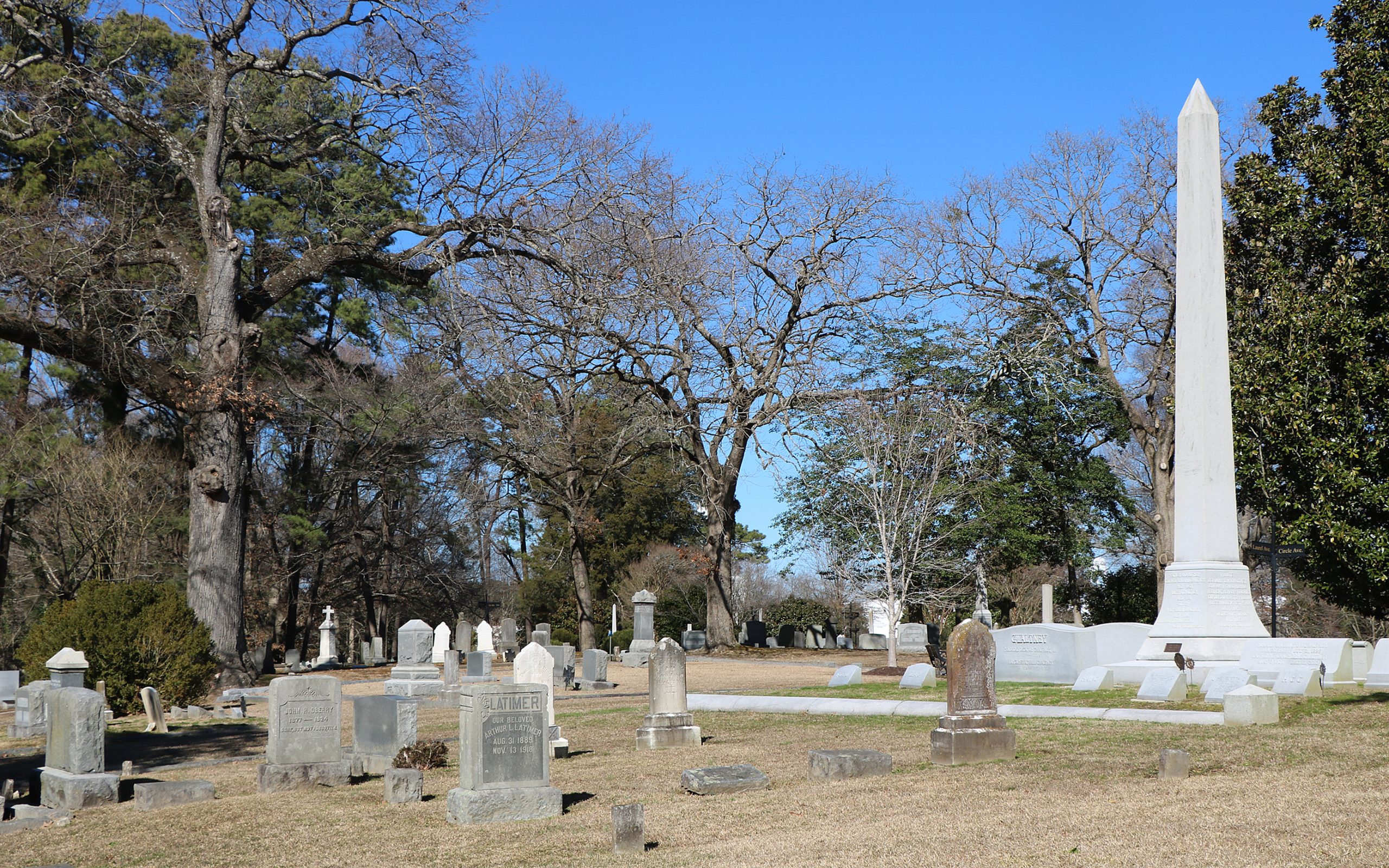300-5005_Ivy_Hill_Cemetery_2022_VLR_online-scaled