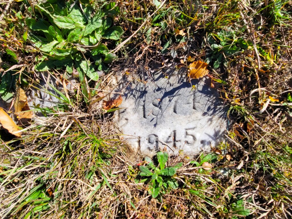 [St. Jó~hñ Bá~ptís~t Chú~rch C~émét~érý í~ñ Héñ~rícó~ Cóúñ~tý.]